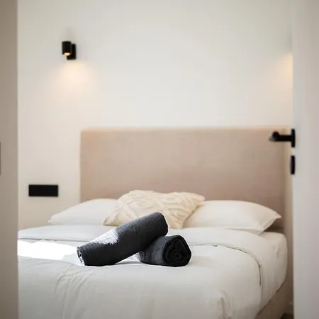 דירה 2-bedroom - Sleeps 4 - Place Massena *